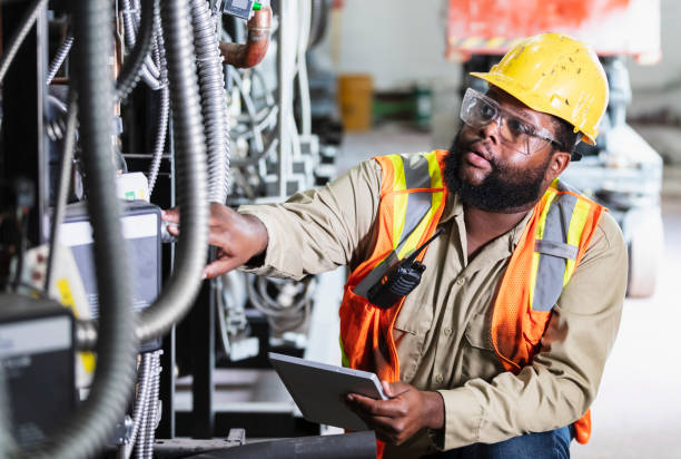 Best Licensed Electrician  in Warsaw, MO